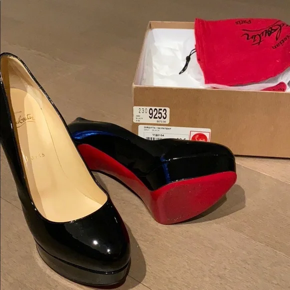 Red bottom Pumps Christian loubs Heels